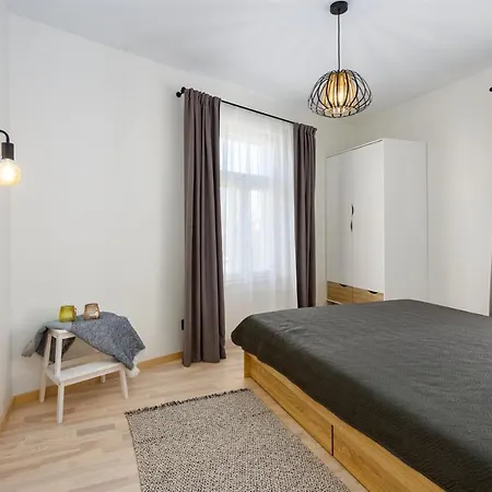2-toaline Korter Tartus, Karlovas, Eha Tn *